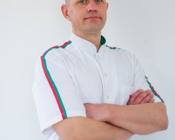 Александр Вашуров